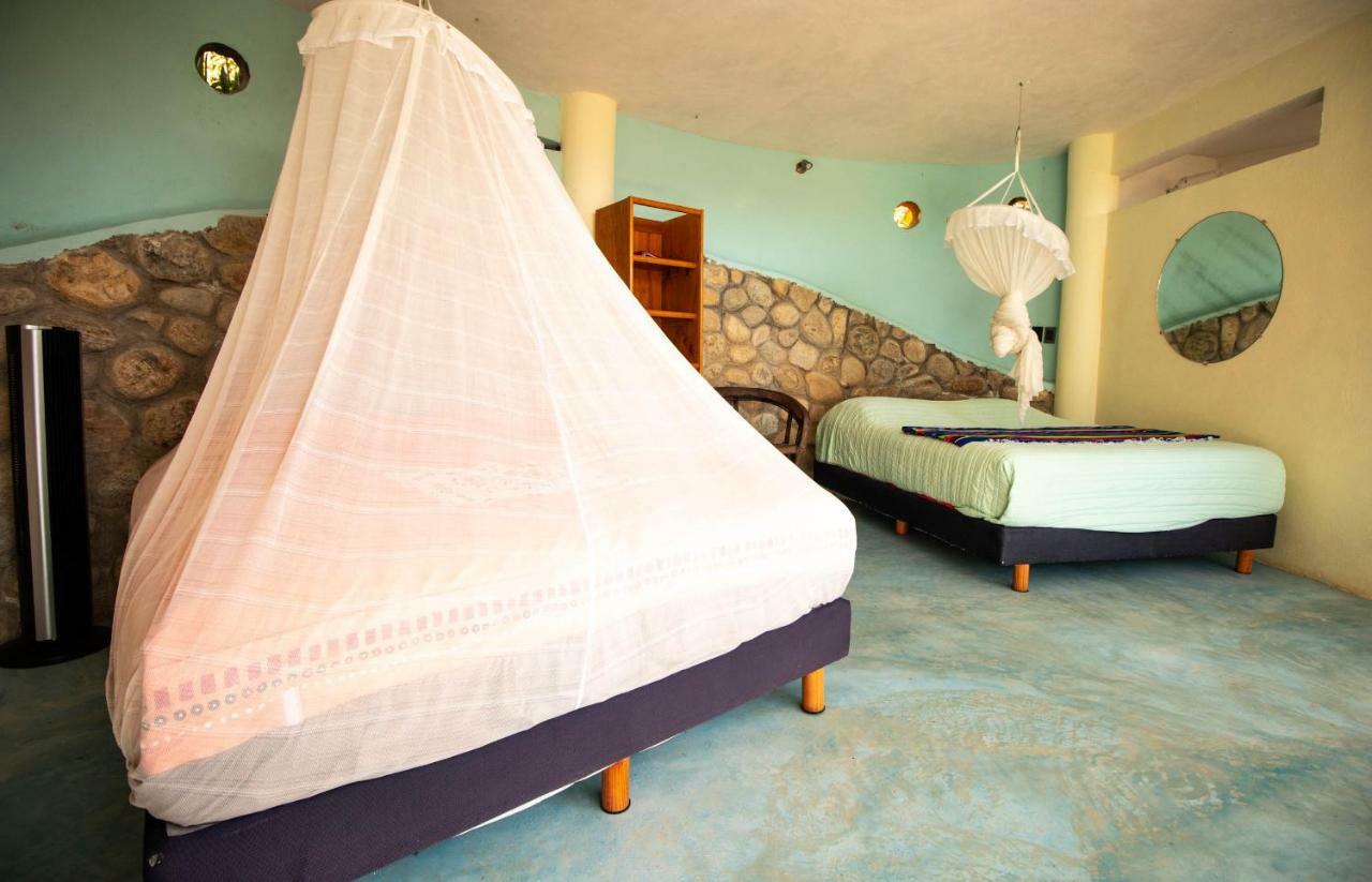 Pura Vida Wellness Retreat Hotel Yelapa Exterior photo