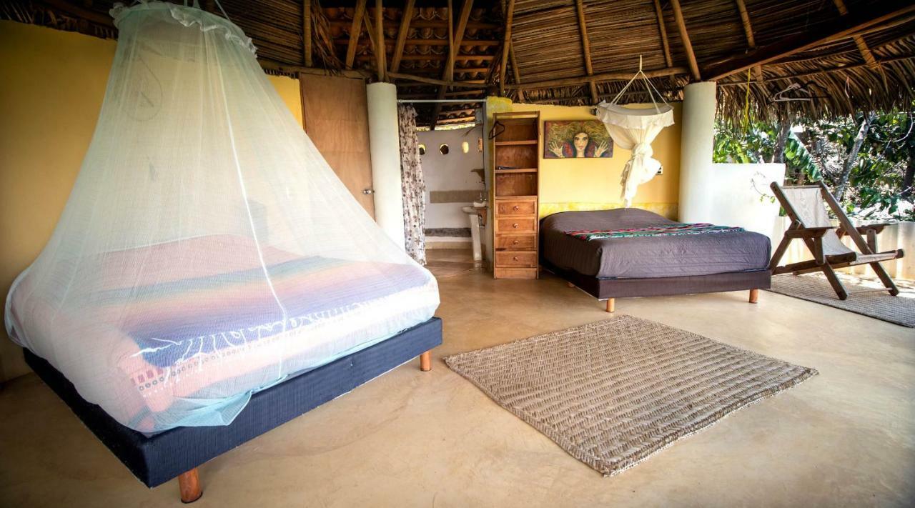 Pura Vida Wellness Retreat Hotel Yelapa Exterior photo